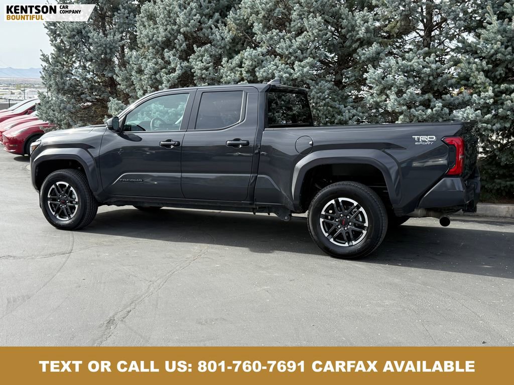 Used 2025 Toyota Tacoma 4x4 Double Cab image 5