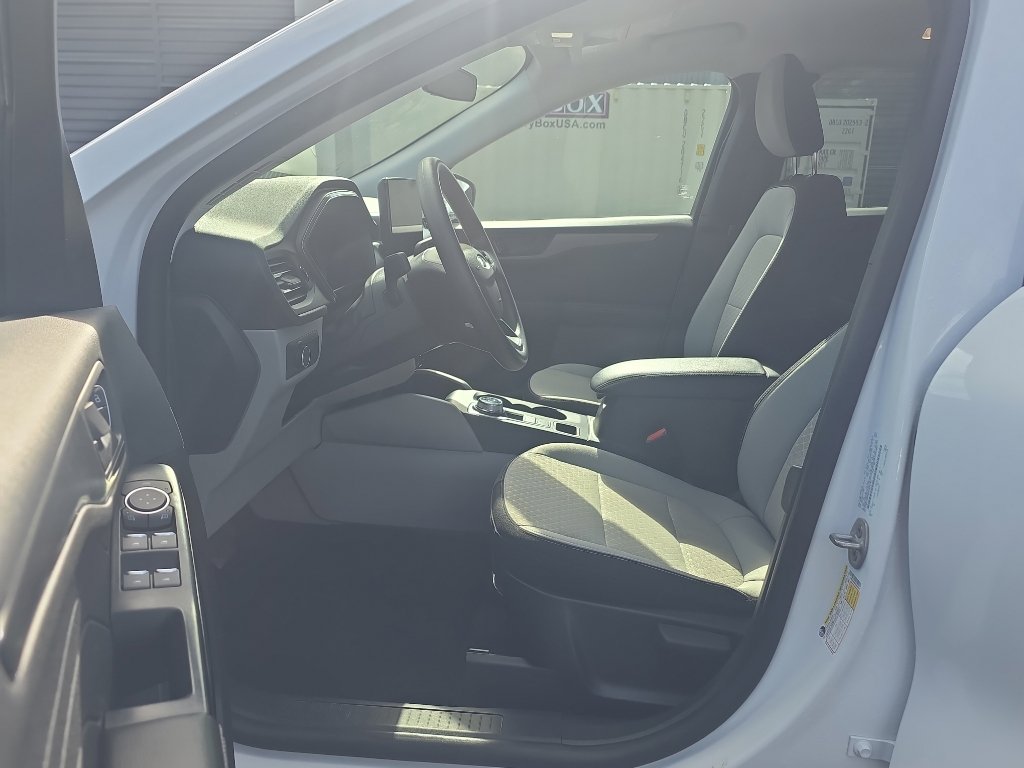 Used 2025 Ford Escape Active w/ Tech Pack #1 image 12