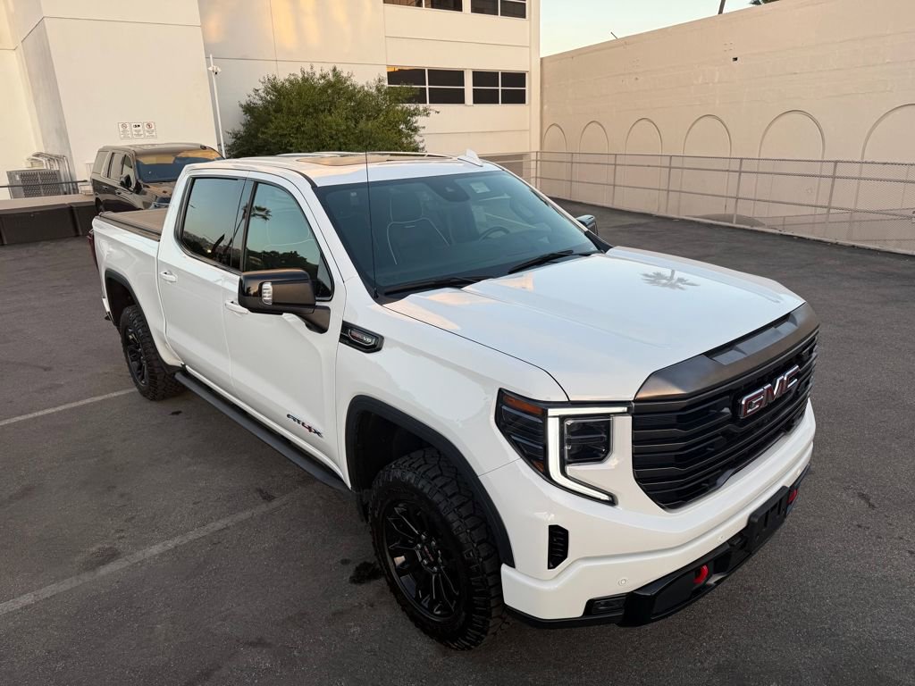 Used 2022 GMC Sierra 1500 AT4X image 8