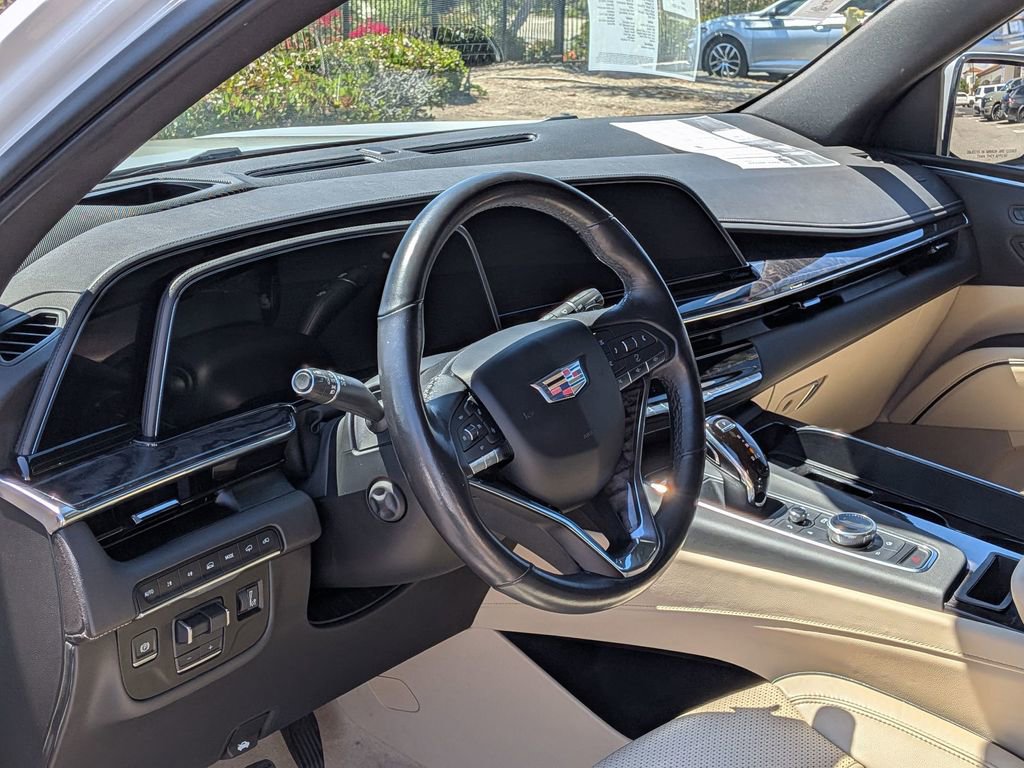 Used 2021 Cadillac Escalade ESV Premium Luxury w/ Driver Assist Tech Package image 12