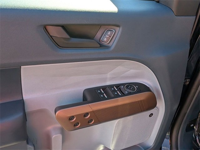 Used 2023 Ford Maverick Lariat w/ Lariat Luxury Package image 13