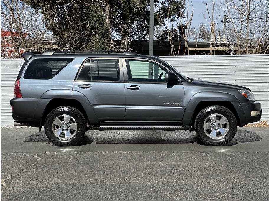 Used 2005 Toyota 4Runner Limited image 9