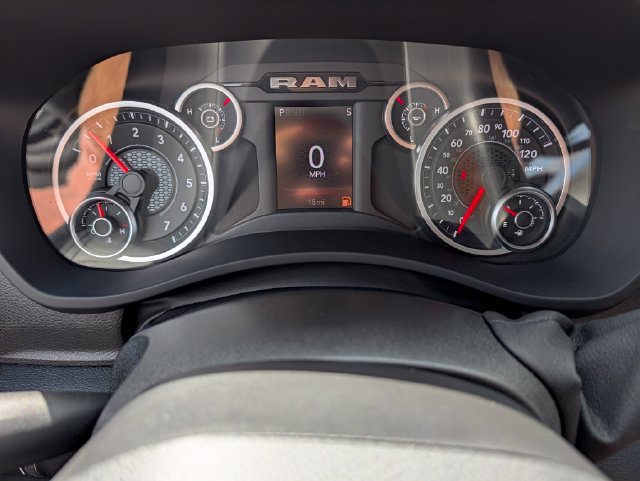 New 2027 RAM 2500 Tradesman AWD/4WD image 15