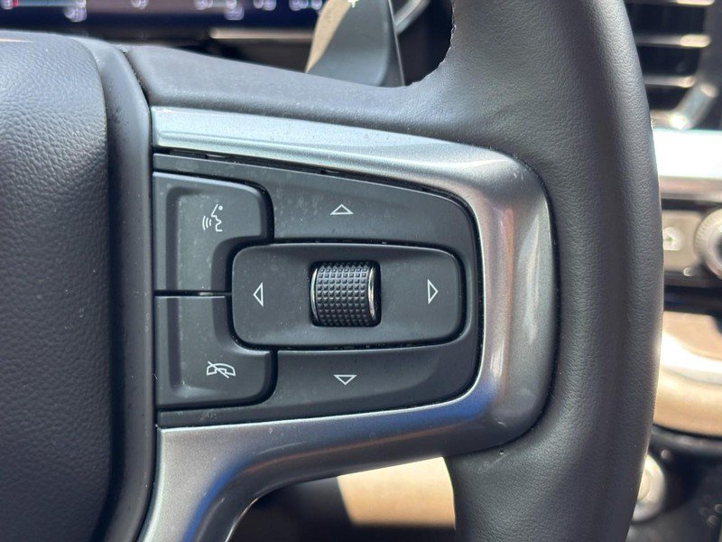 Used 2024 Chevrolet Silverado 1500 LTZ w/ Technology Package AWD/4WD image 19
