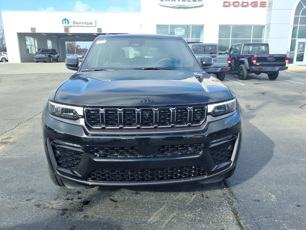 New 2026 Jeep Grand Cherokee Summit w/ Obsidian Package image 2