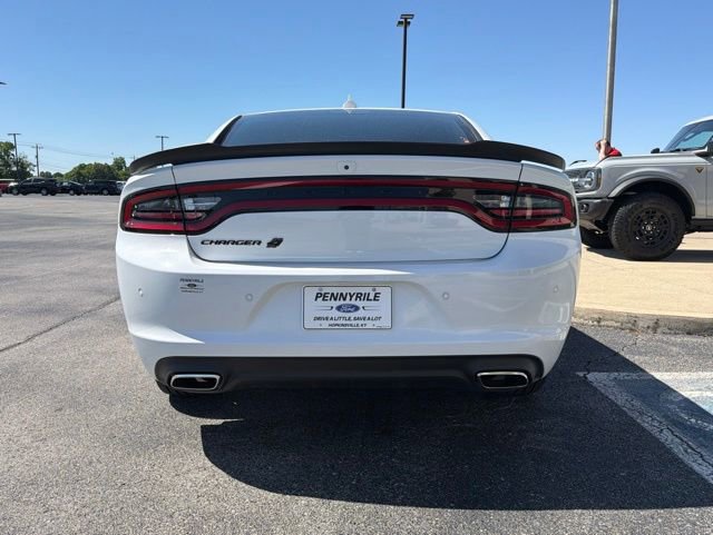 Used 2021 Dodge Charger SXT w/ Blacktop Package AWD/4WD image 6