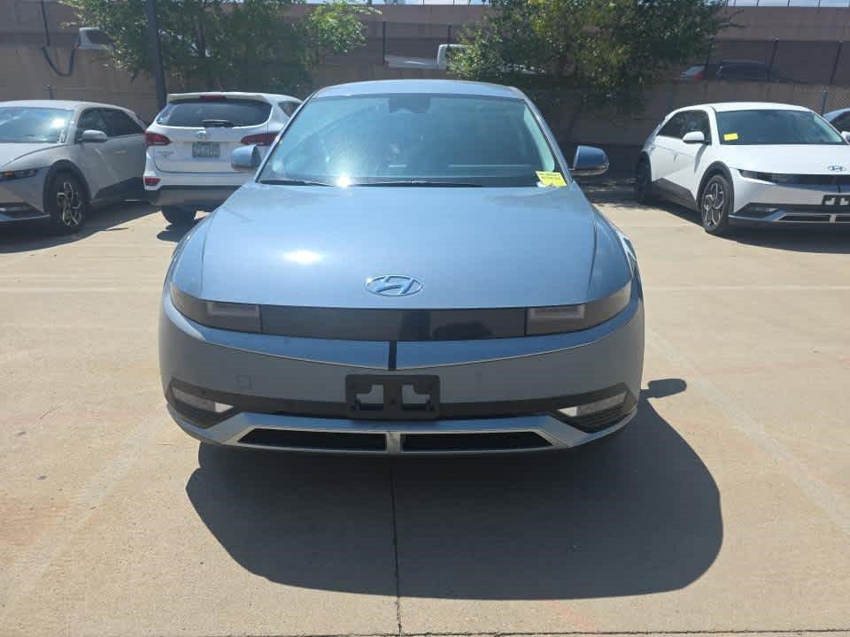 Used 2024 Hyundai Ioniq 5 SEL AWD/4WD image 2
