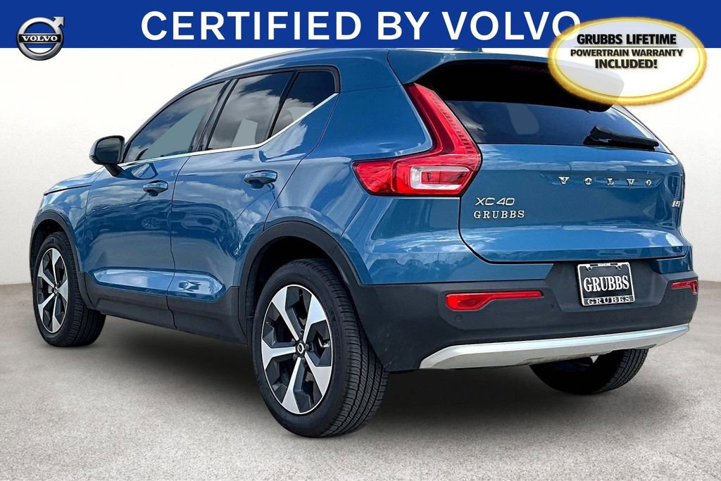Used 2023 Volvo XC40 B5 Plus w/ Protection Package Premier image 16