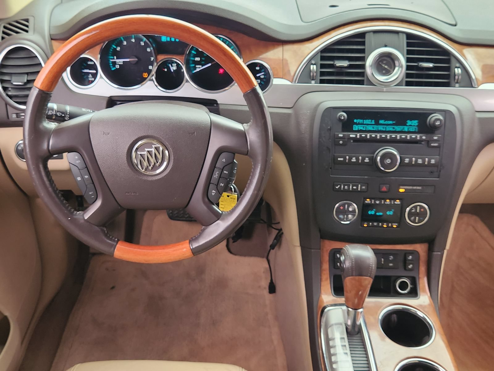 Used 2009 Buick Enclave CXL FWD image 29