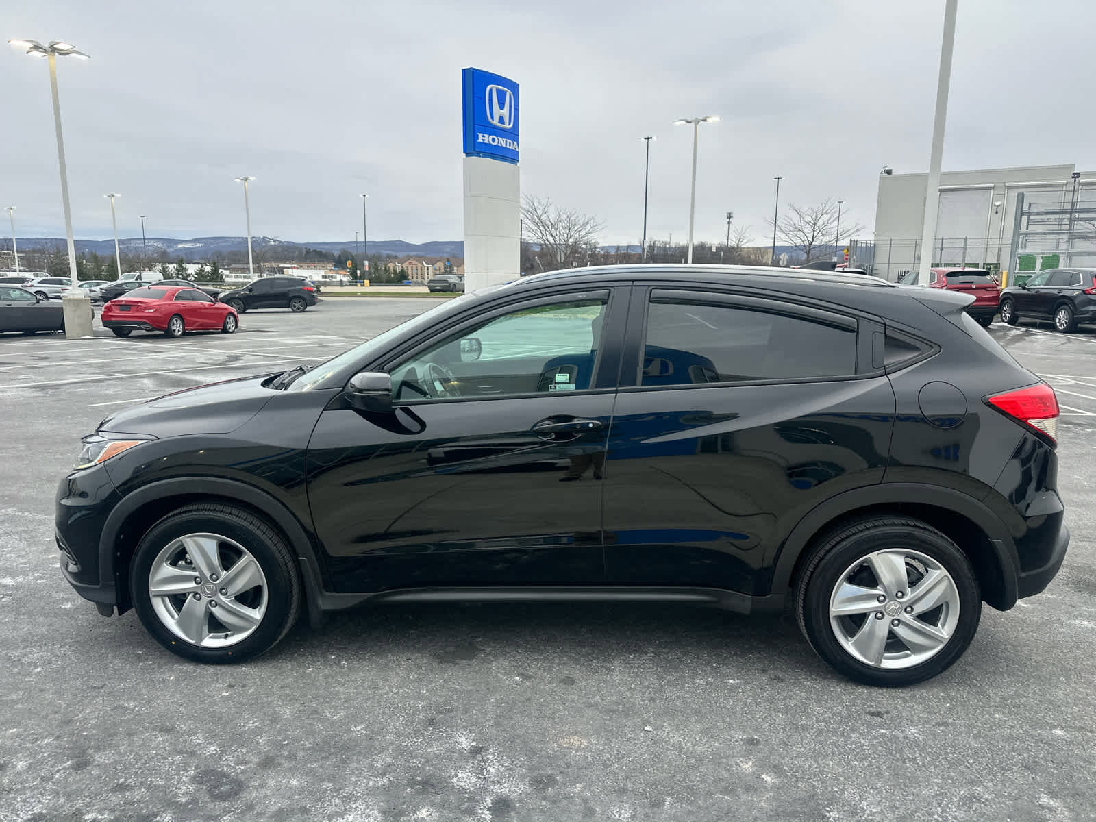 Used 2019 Honda HR-V EX-L image 5