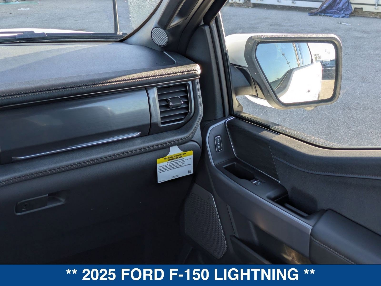 New 2025 Ford F150 Lightning Lariat image 19