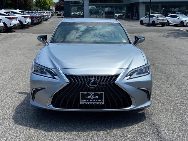 Certified 2023 Lexus ES 250 w/ Premium Package AWD/4WD image 2