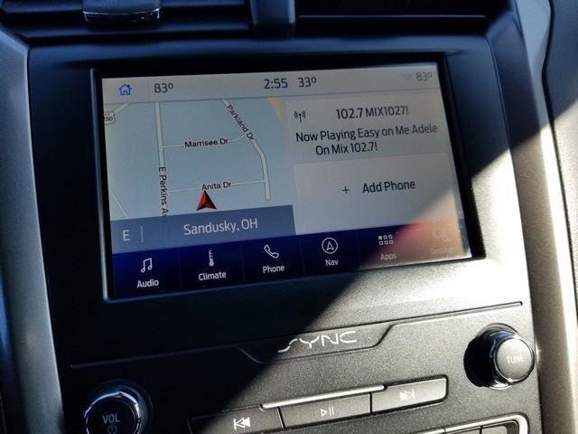 Used 2019 Ford Fusion SE image 22