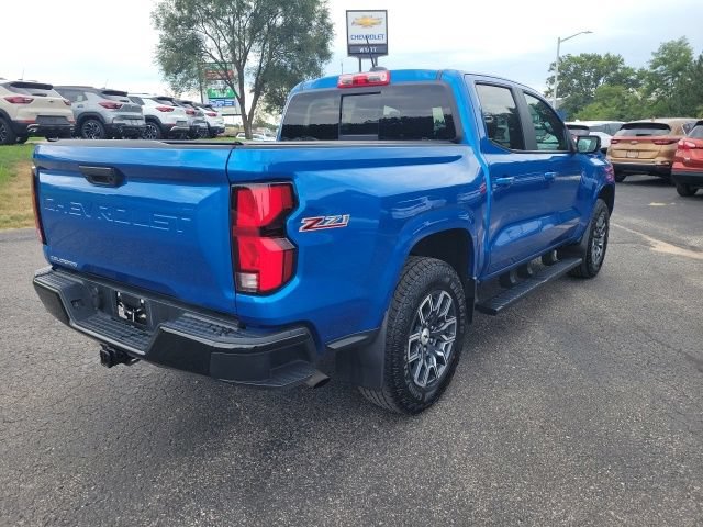 Used 2023 Chevrolet Colorado Z71 w/ Z71 Convenience Package 2 AWD/4WD image 6