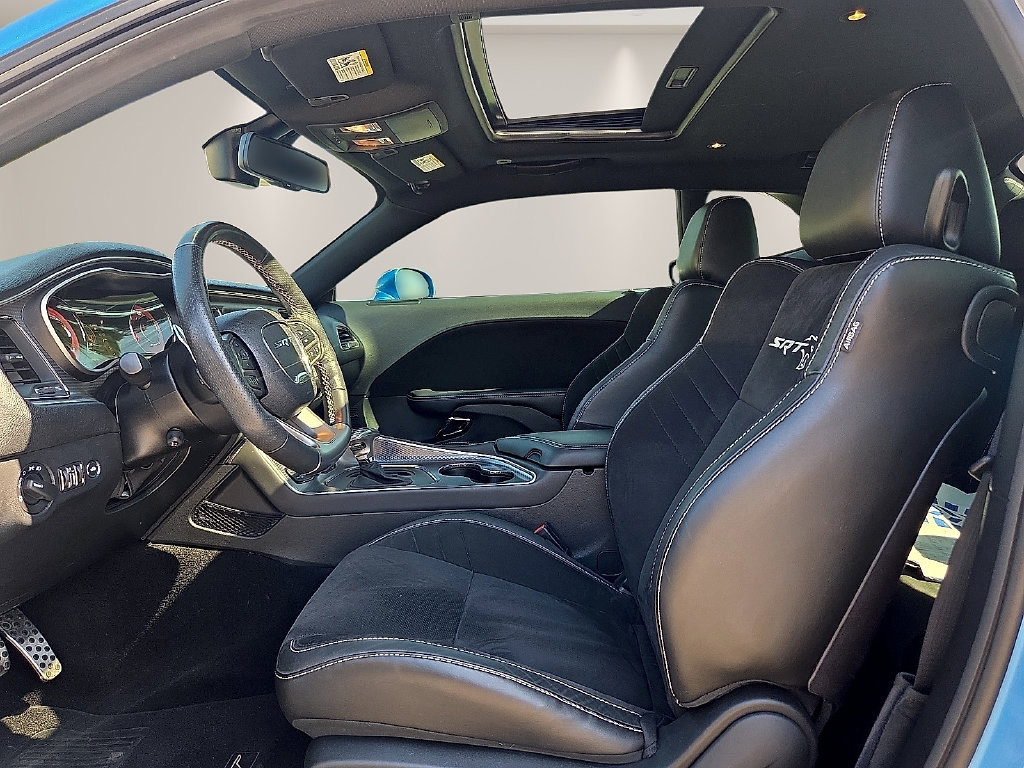 Used 2019 Dodge Challenger SRT Hellcat w/ Plus Package RWD image 14