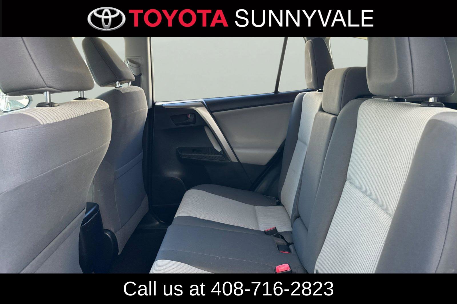 Used 2015 Toyota RAV4 LE FWD image 5