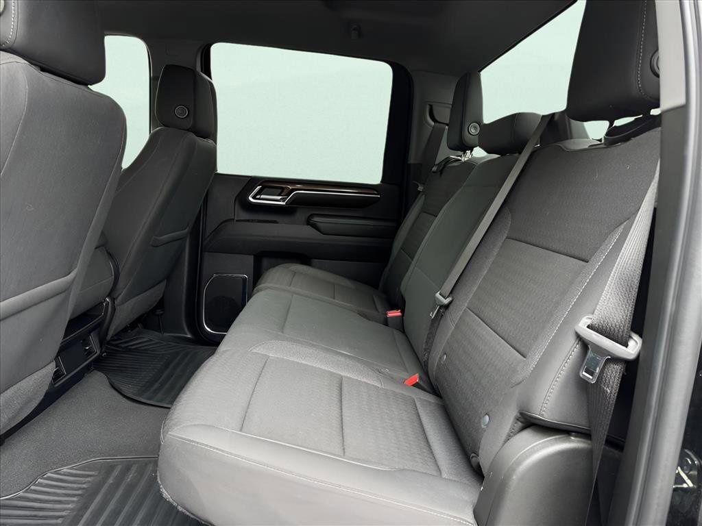 Used 2024 Chevrolet Silverado 2500 LT image 16