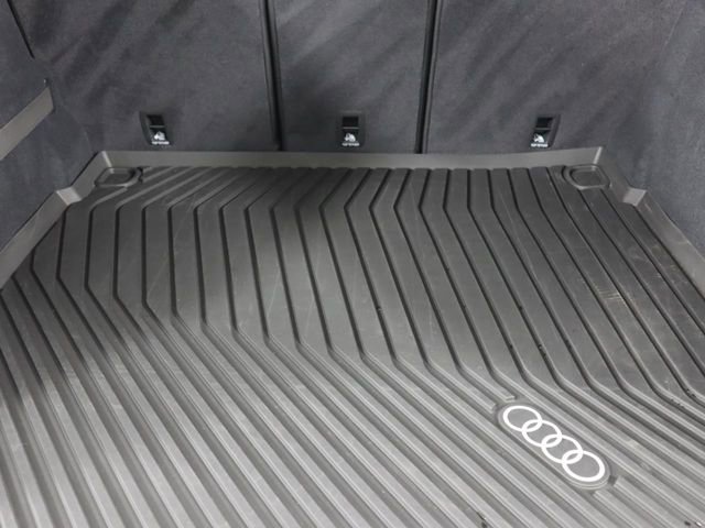 Certified 2025 Audi Q5 Premium Plus w/ Premium Plus image 25