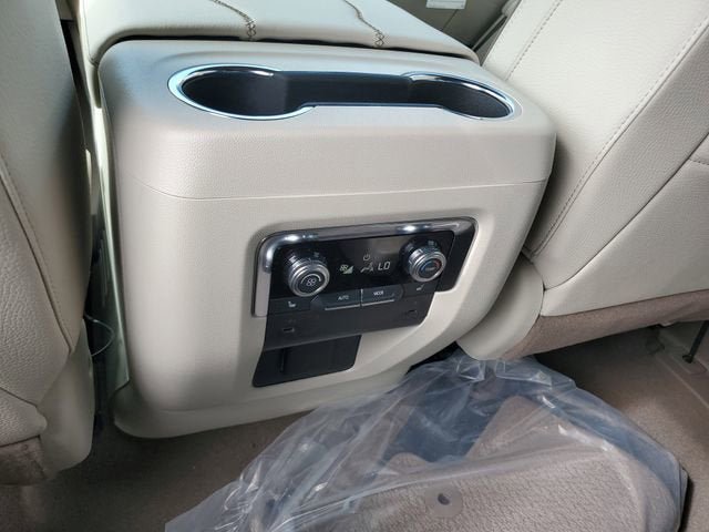 New 2026 GMC Yukon Denali RWD image 16