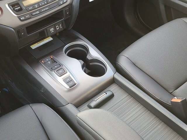 Used 2023 Honda Ridgeline RTL-E image 23