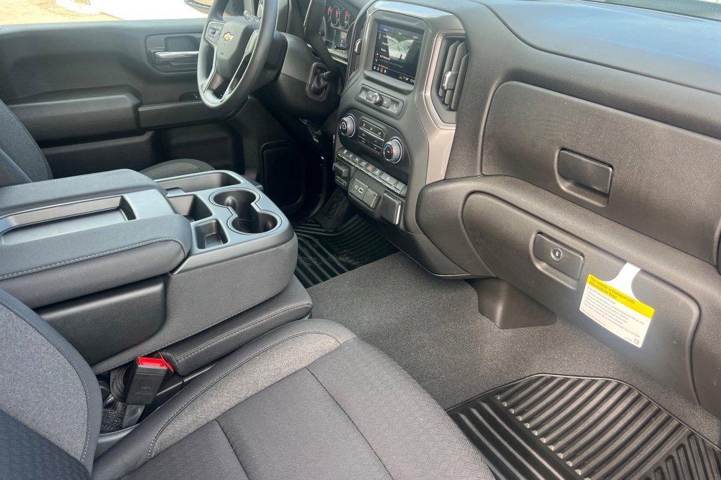 New 2026 Chevrolet Silverado 2500 Custom w/ Custom Value Package image 12