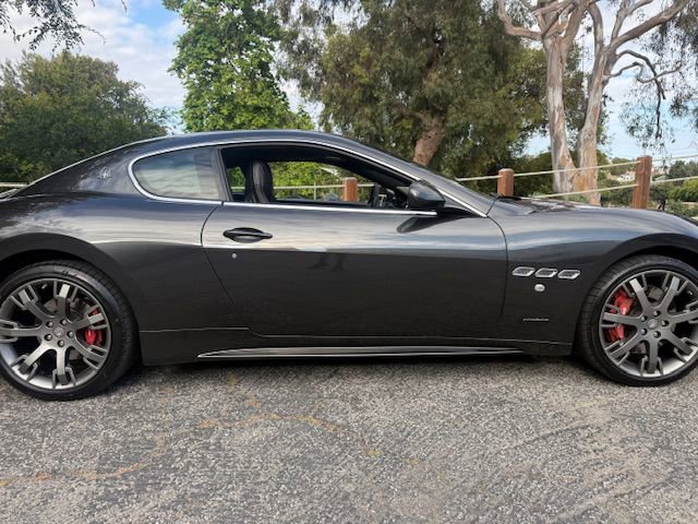 Used 2018 Maserati GranTurismo Sport RWD image 32