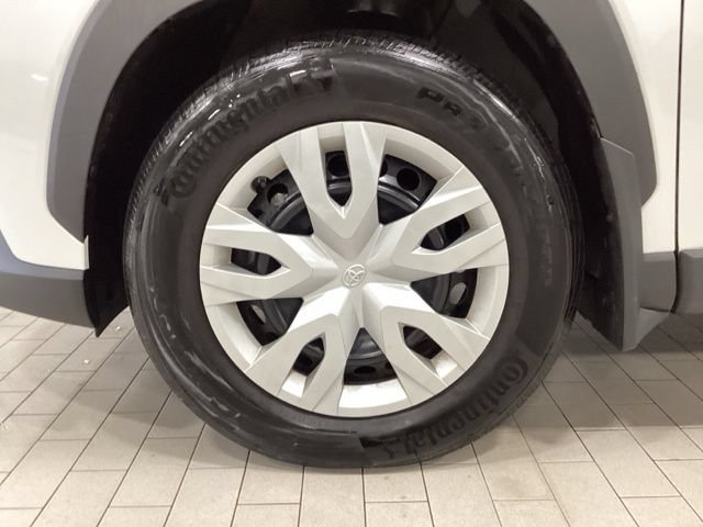 Used 2023 Toyota Corolla Cross L AWD/4WD image 21