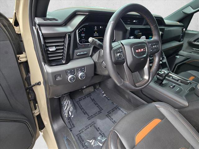 Used 2023 GMC Sierra 1500 AT4 w/ Technology Package image 9