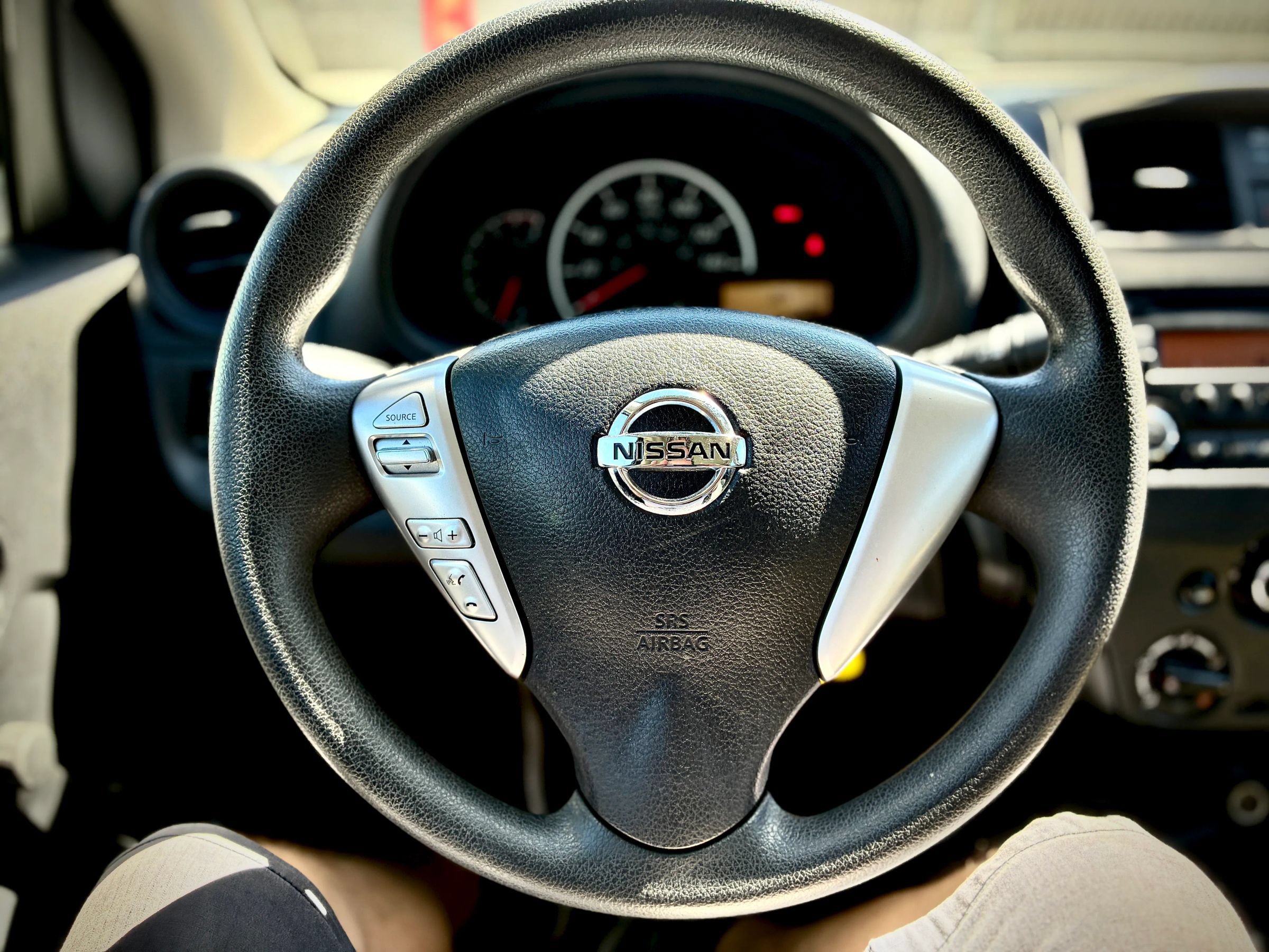 Used 2018 Nissan Versa S FWD image 41