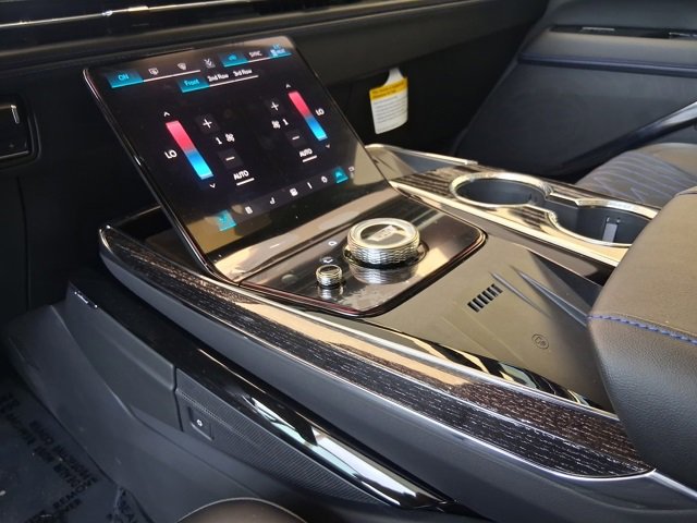 New 2026 Cadillac Escalade IQL Sport 1 w/ LPO, ONYX Package image 17