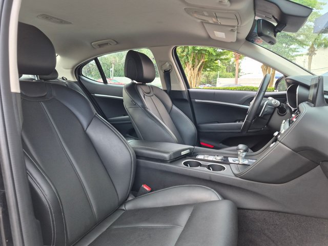 Used 2026 Genesis G70 2.5T RWD image 19