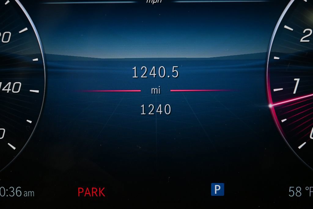 Certified 2025 Mercedes-Benz C 300 Sedan image 12