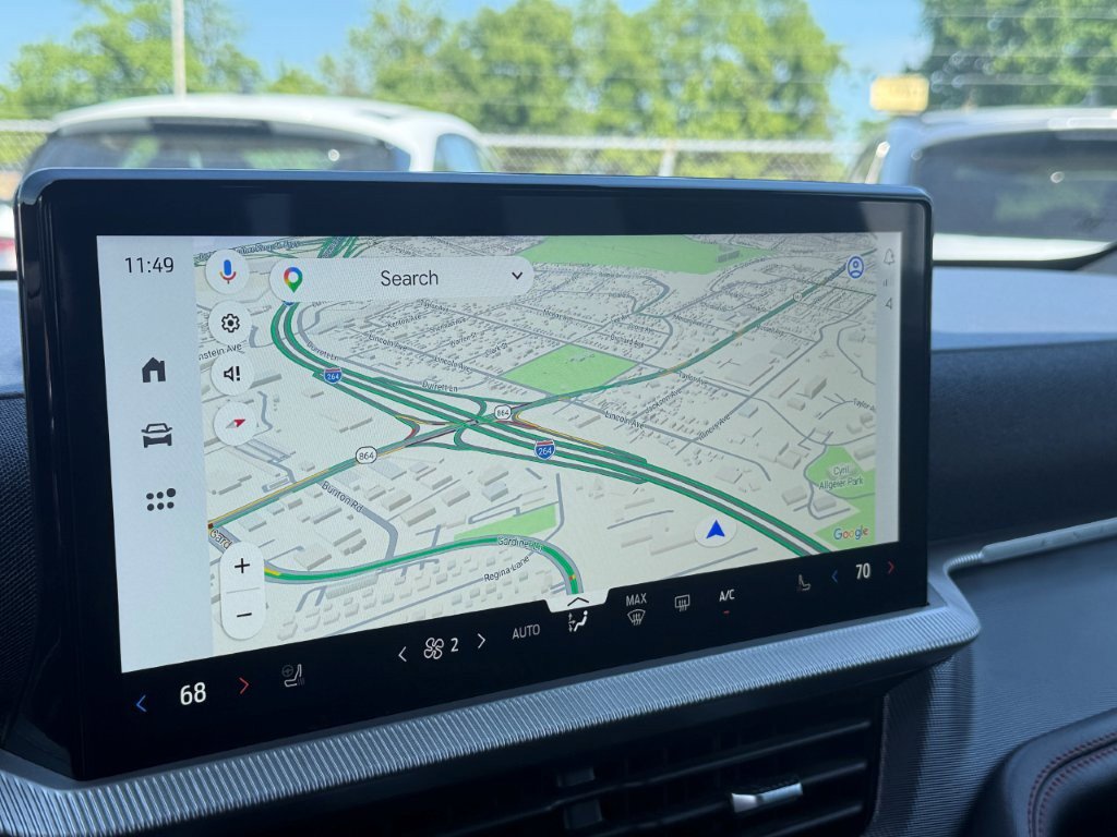 Certified 2025 Ford Explorer ST-Line w/ ST-Line Street Pack AWD/4WD image 30