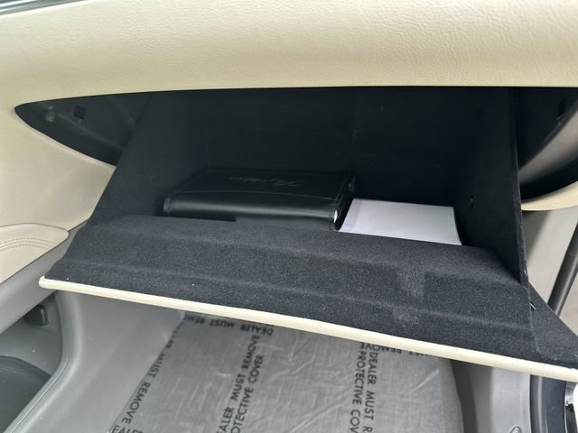 Certified 2023 Cadillac XT5 Premium Luxury w/ LPO, Floor Liner Package AWD/4WD image 33