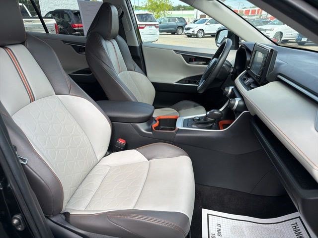 Used 2022 Toyota RAV4 Adventure AWD/4WD image 19