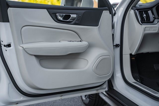 New 2026 Volvo V60 B5 Cross Country Plus w/ Protection Package Premier image 36