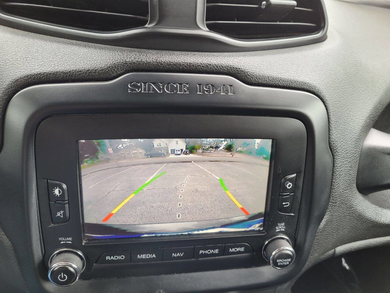 Used 2016 Kia Soul FWD image 17