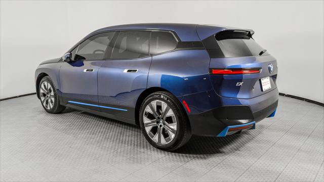 Used 2024 BMW iX xDrive50 w/ Luxury Package AWD/4WD image 6