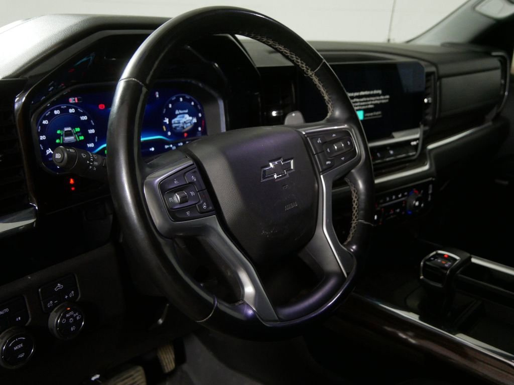Used 2024 Chevrolet Silverado 1500 RST w/ Convenience Package II image 10