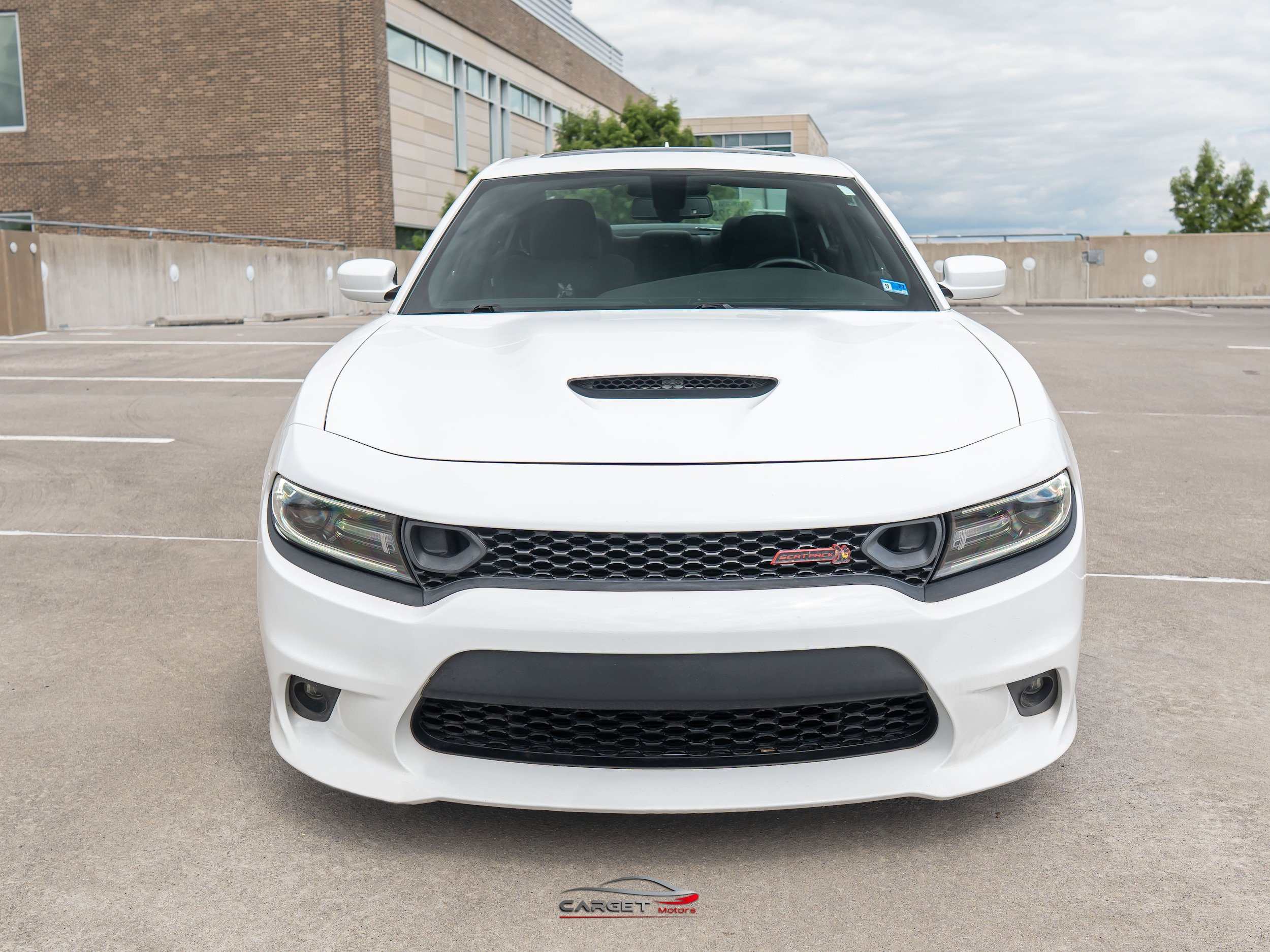 Used 2019 Dodge Charger Scat Pack RWD image 2