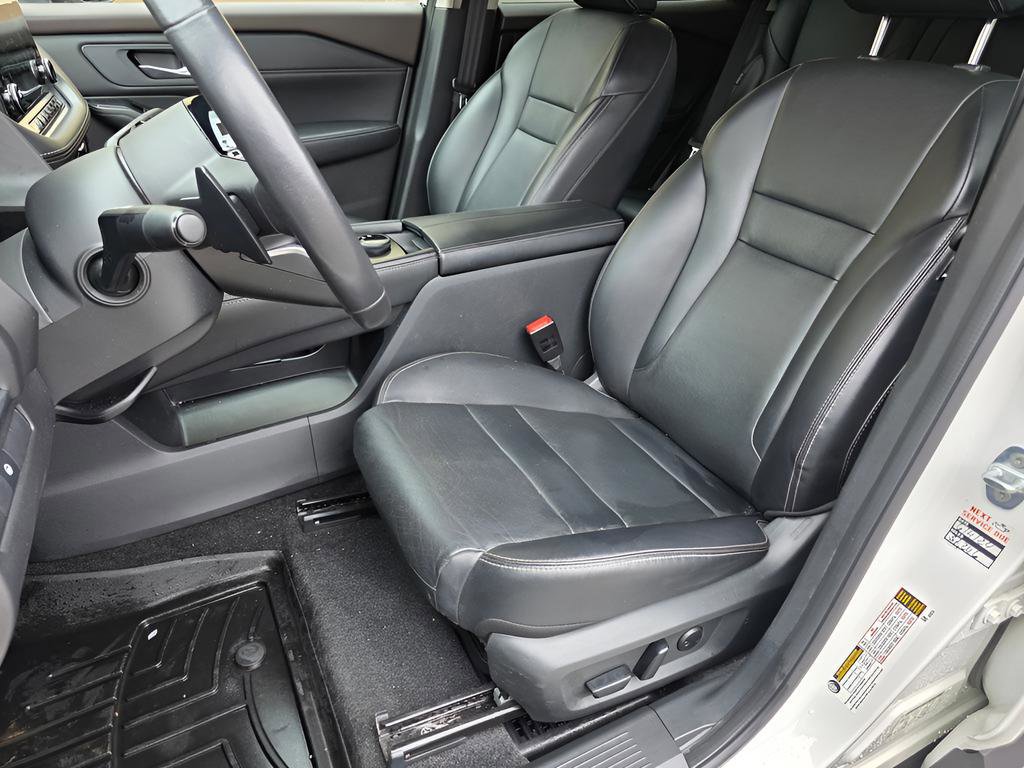 Used 2023 Nissan Rogue SL w/ SL Premium Package image 19