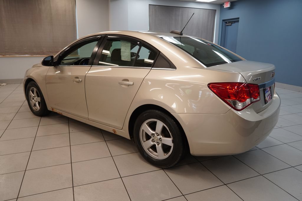 Used 2015 Chevrolet Cruze LT FWD image 7