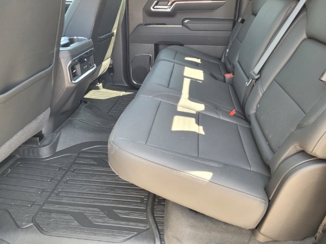 New 2026 GMC Sierra 1500 Elevation w/ Elevation Premium Package AWD/4WD image 11