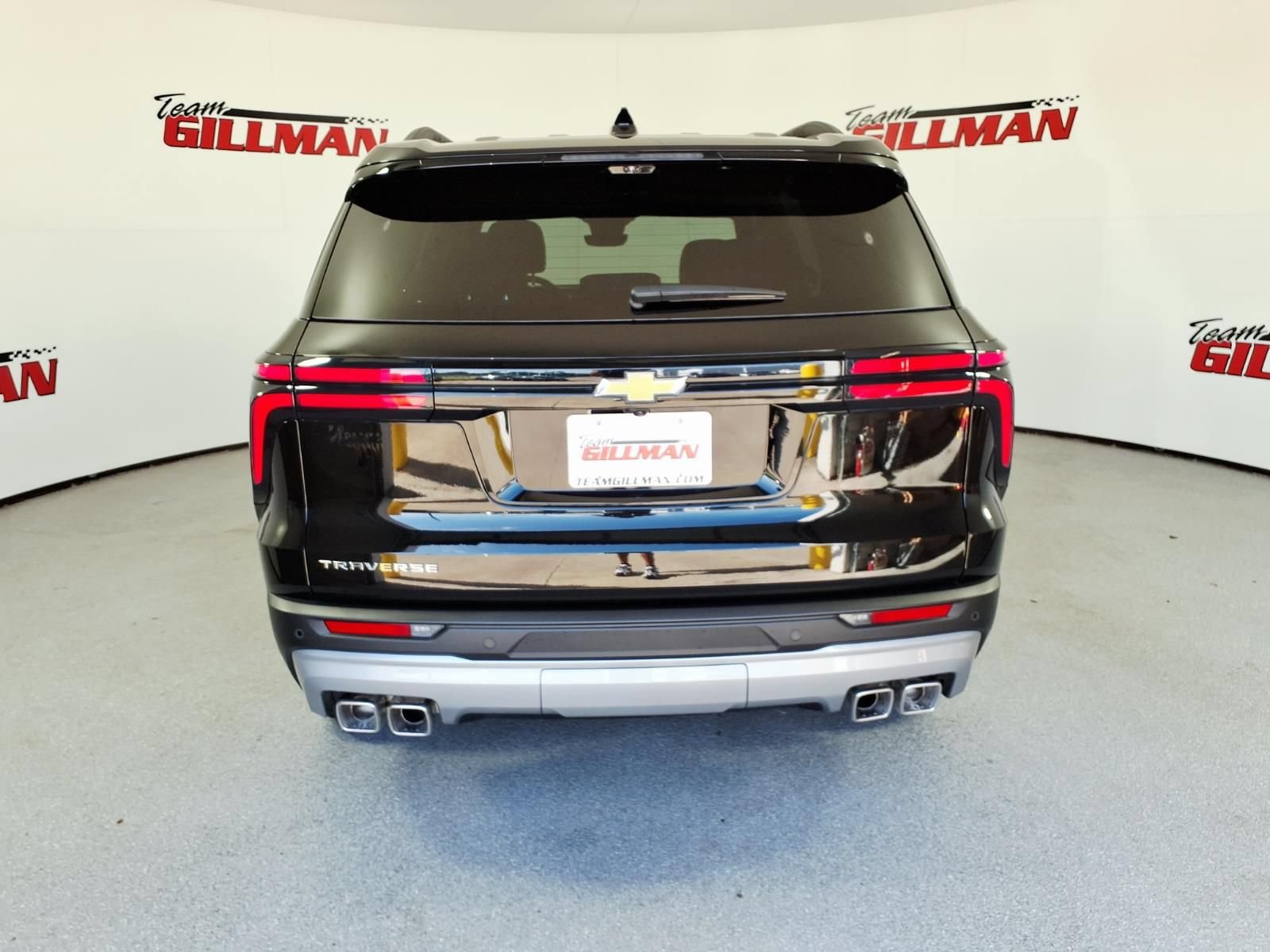 Used 2026 Chevrolet Traverse LT w/ Driver Confidence Package FWD image 7