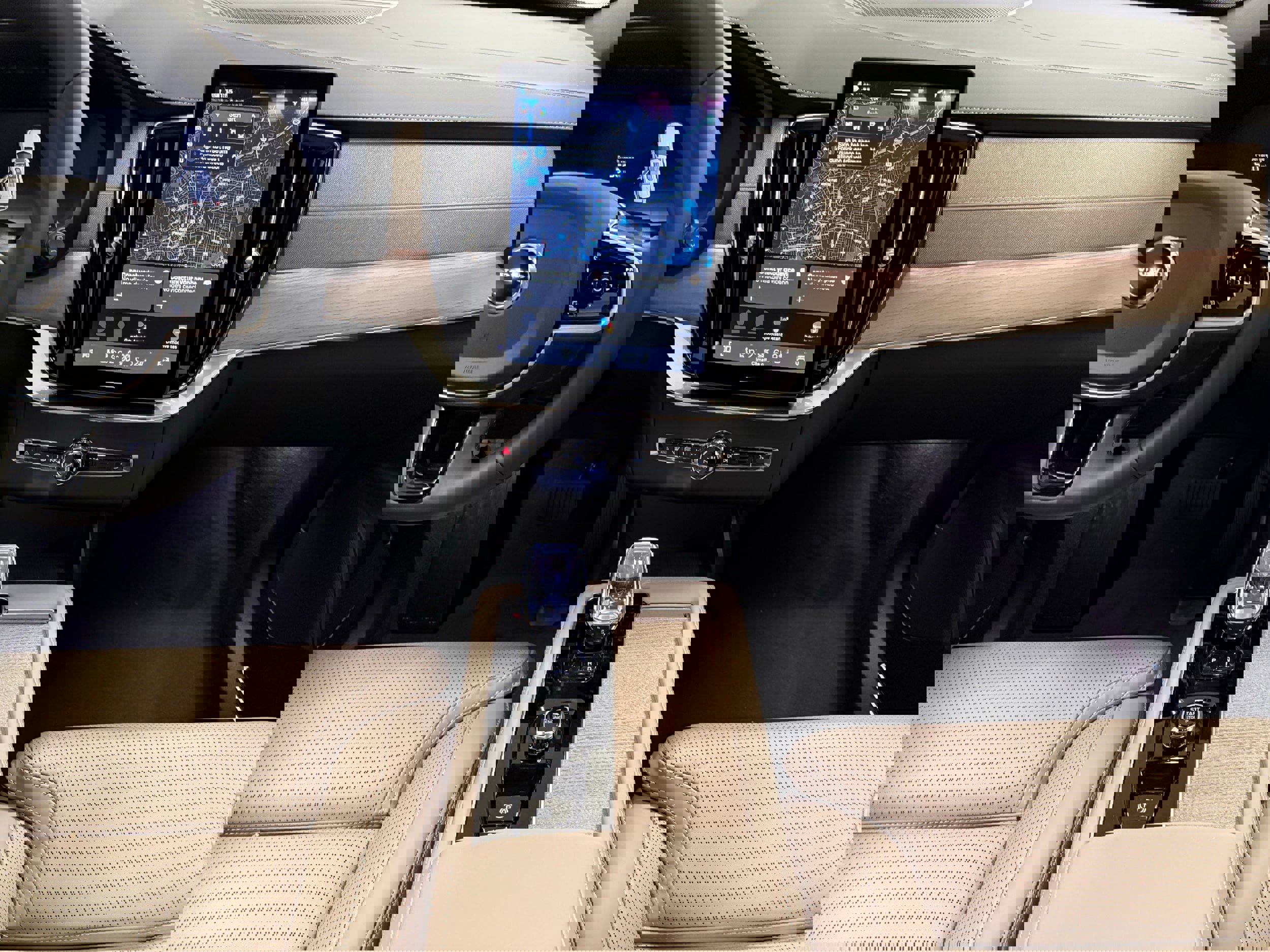 New 2026 Volvo XC90 B6 Ultra w/ Protection Package Premier image 25