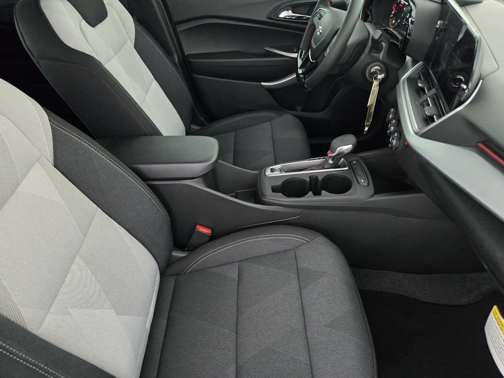 New 2026 Chevrolet Trax RS w/ Driver Confidence Package FWD image 16