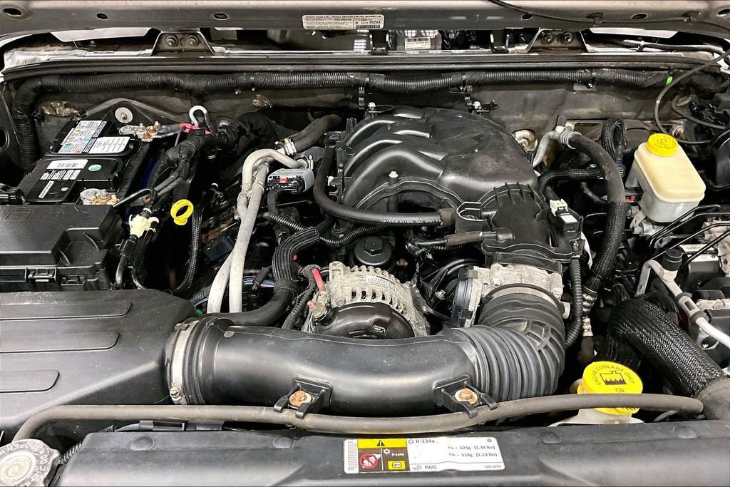 Used 2013 Jeep Wrangler Sport AWD/4WD image 11