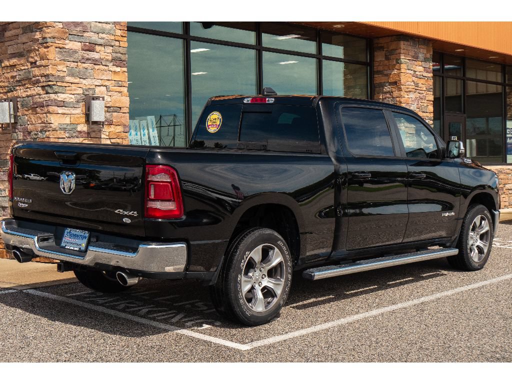 Used 2023 RAM 1500 Laramie AWD/4WD image 3