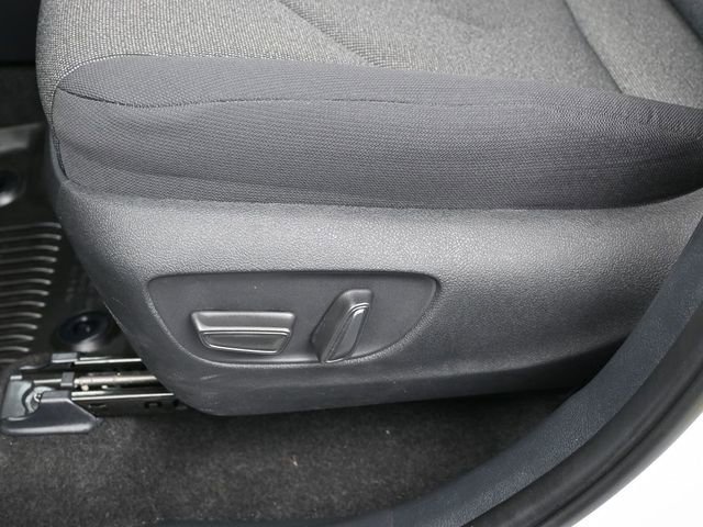 Certified 2025 Toyota Grand Highlander AWD image 25