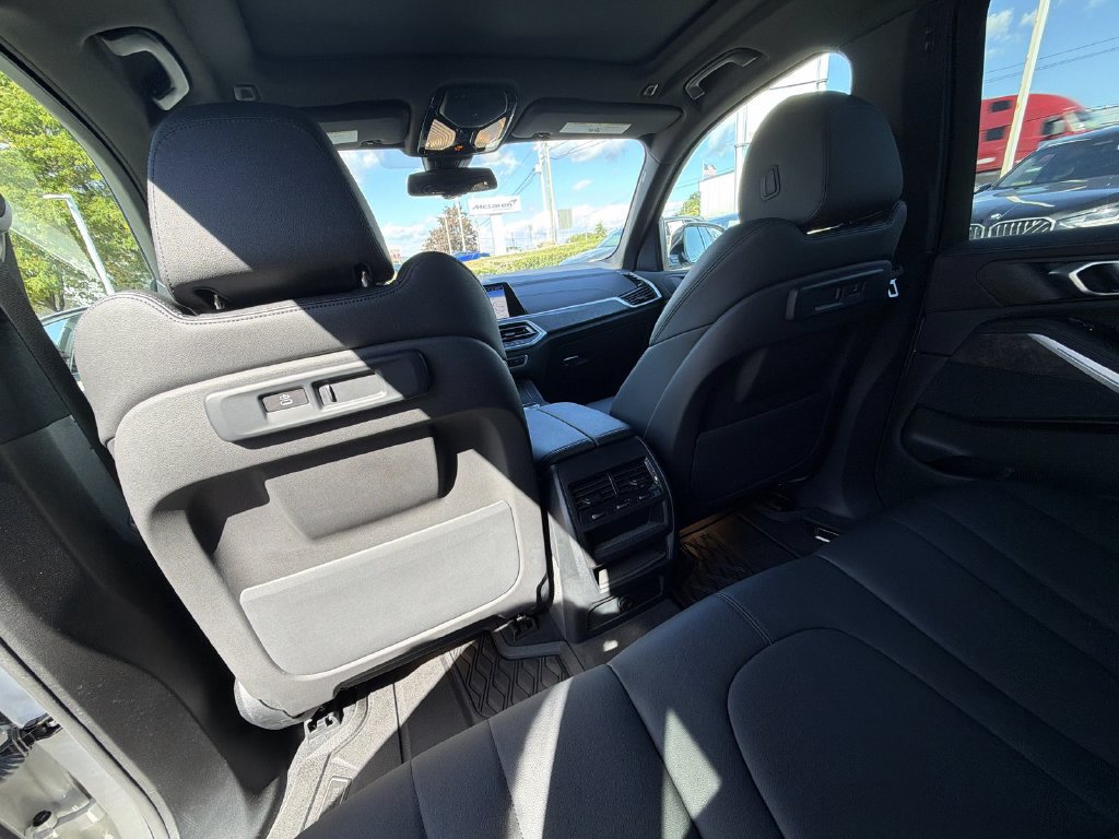 Used 2022 BMW X5 xDrive40i AWD/4WD image 20